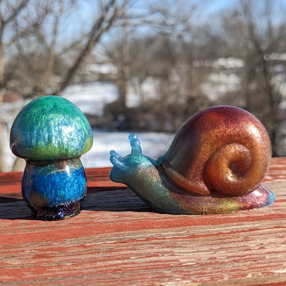 Plant Decor Colorful Snail Mushroom Plant Decor Handmade Resin Art Cute - Picture 7 of 8
